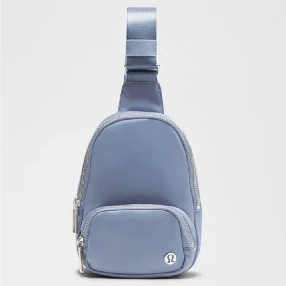 NWT lululemon Everywhere Sling Bag Small 2L color: Washed Denim
